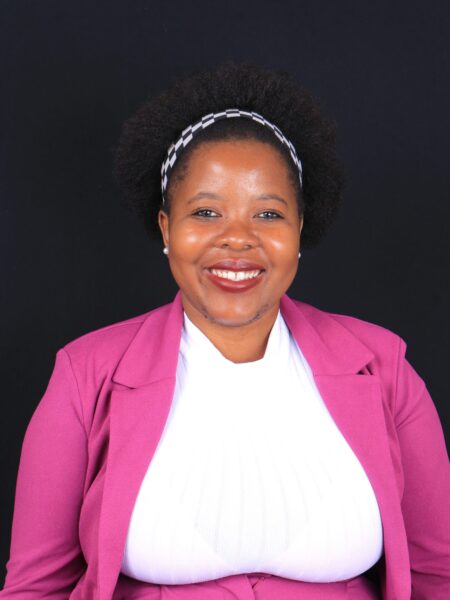 HLOMISA NQAYANA